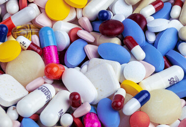 Топ изменений законодательства в сфере фармацевтики и здравоохранения за 2025 год